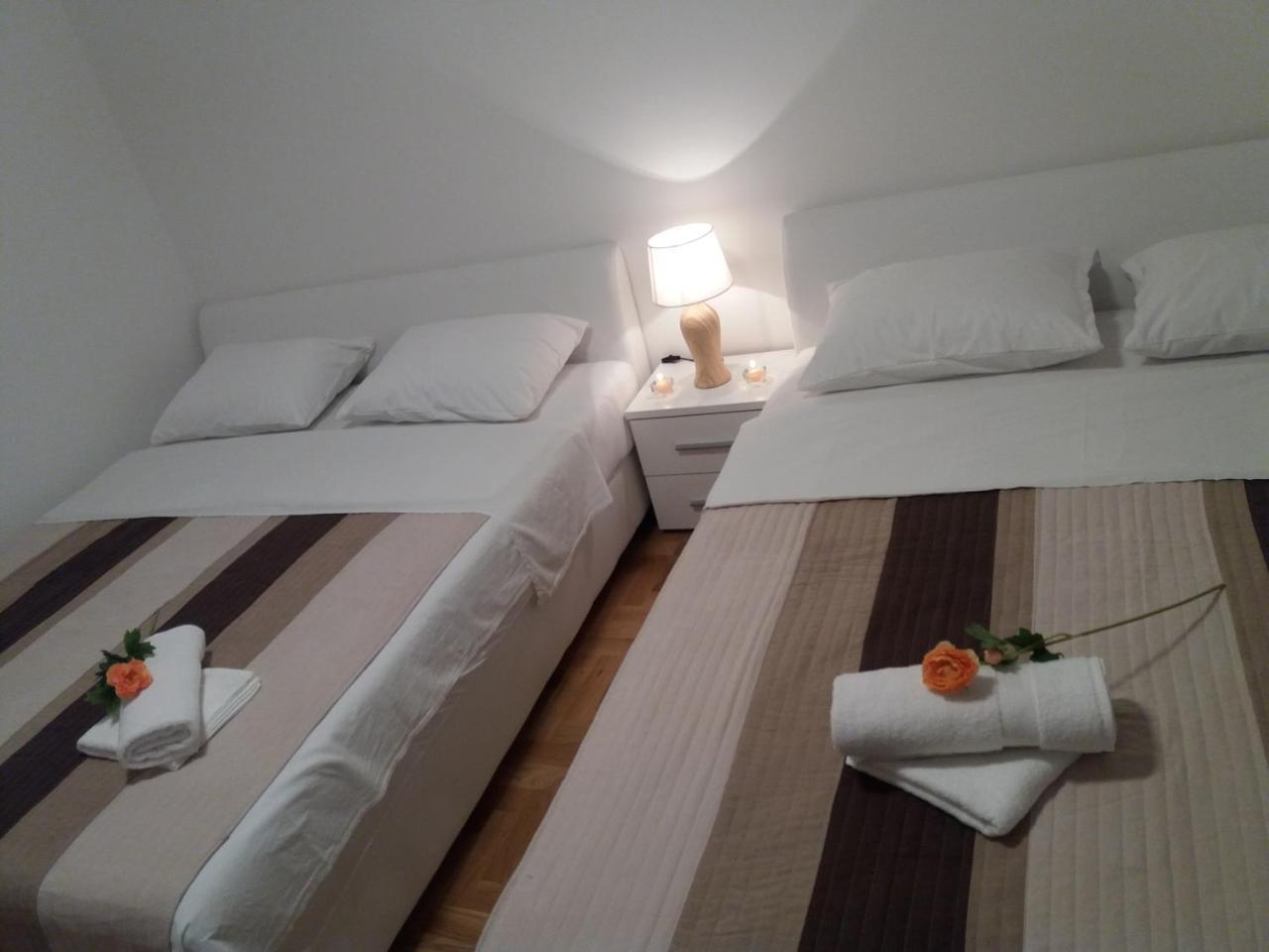 Target Appartement Banja Luka Buitenkant foto